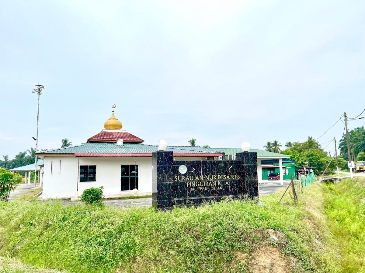 Holiday home De Qasturee Klia@kota Warisan Nearest To Airport Kampong Besut